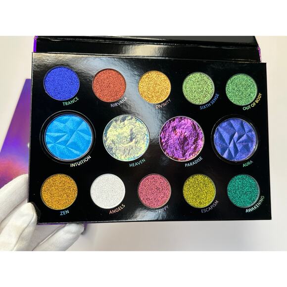 Danessa Myricks Lightwork Volume IV 4 Transcendence Eyeshadow Palette Rare NIB - Picture 7 of 14